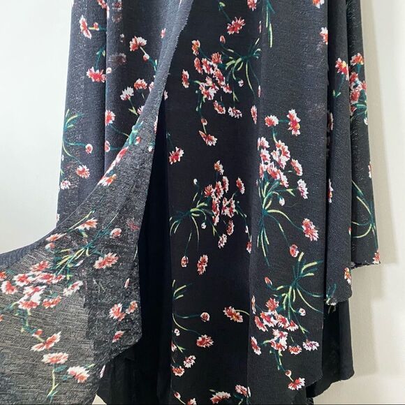 Papillon FLORAL LAYERED DRESS - Picture 10 of 12